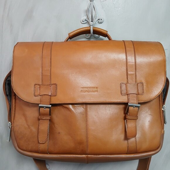 Kenneth Cole Reaction Tan Laptop Bag - Picture 1 of 15